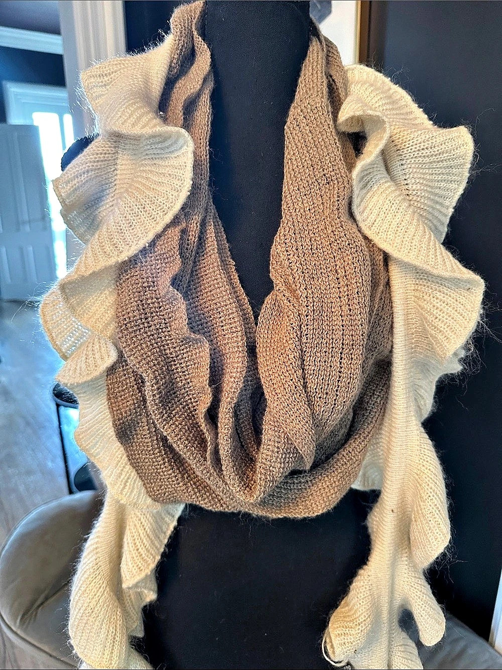 New York & Company Ruffled Knit Scarf in Brown & Cream Like New